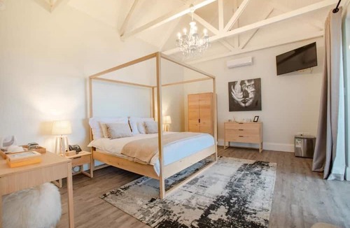 Essenwood House | Essenwood House