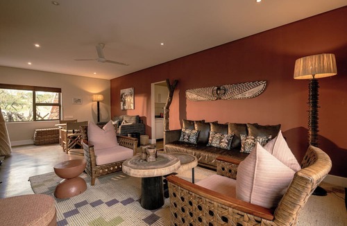Ulundi Cabin | Zulu Rock Lodge - Babanango Game Reserve