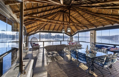 Metsimaholo House | Vaal River YOLO Spaces – Vaal River Bush Lodge