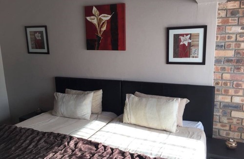 Port Elizabeth House | Coastal Haven 4