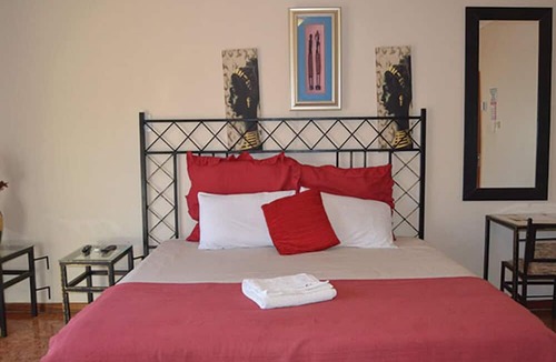 Upington House | Esme's Guest House