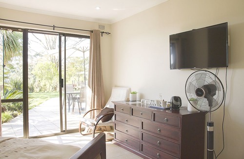 Assagay Cabin | Matusadona Guest Lodge