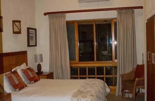 Hazyview House | Legend Safaris - Kruger Park Lodge