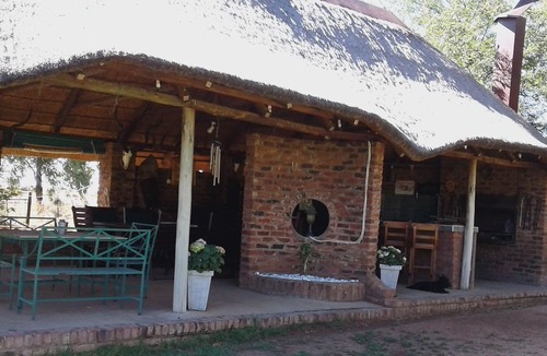Philippolis Cabin | Ebenhaeser Guest Farm