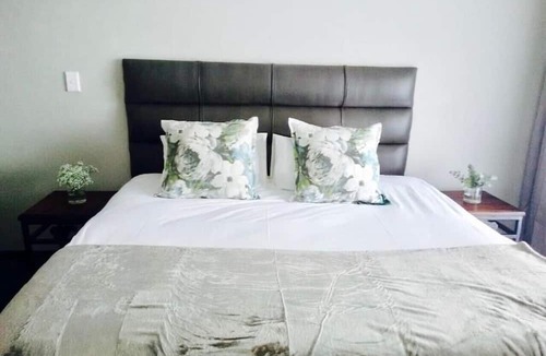 Universitas Hotel | Shawu Lodge & Conference