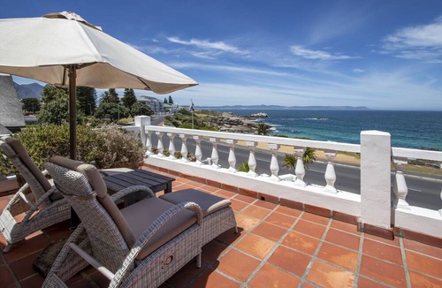 Westcliff House | La Fontaine Guest House