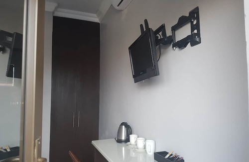 Vanderbijlpark House | Sunflower Guesthouse