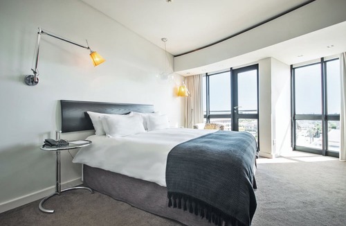 Century City Hotel | Colosseum Hotel