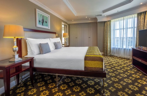 Berea Hotel | Hemingways Hotel