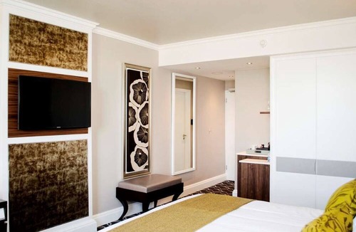 Vanderbijlpark Hotel | Riverside Sun