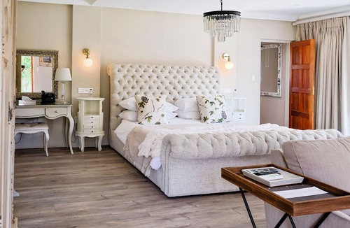 Cape Winelands Hotel | Zorgvliet Country lodge