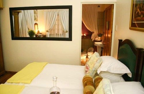 Oudtshoorn House | Thylitshia Villa