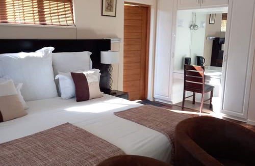 Milnerton House | Cotswold House