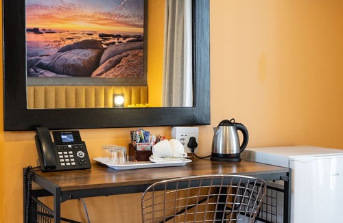Cape Town City Centre Hotel | Cape Diamond Boutique Hotel
