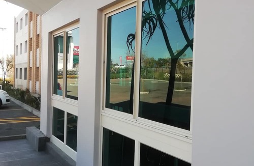 Greater Johannesburg Metropolitan Area Hotel | SUN1 Midrand