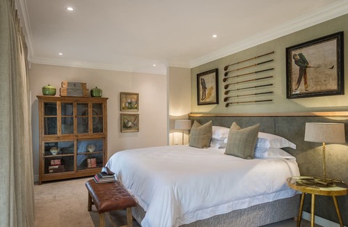 Curry's Post House | Bosch Hoek Lodge