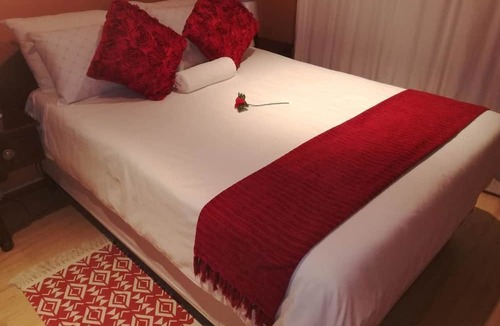 Bluewater Bay House | King Guest Lodge