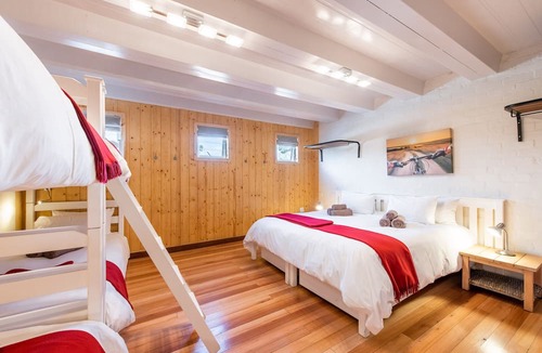 Elgin Hostel | Trails End Bike Hotel