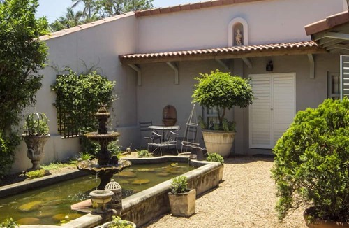 Umhlanga Bed & Breakfast | Maison - H Guest House