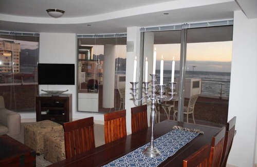 Strand Hotel | Hibernian Towers 505 Apartments