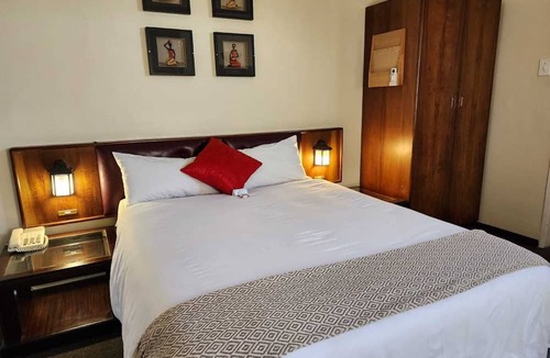 Ladysmith Hotel | Royal Hotel Ladysmith