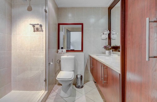Stellenbosch Central Hotel | UniqueStay Oudehoek Apartment