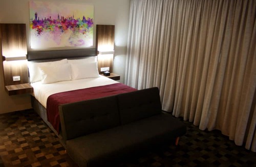 Brits Hotel | Palm Swift Luxury Accommodation