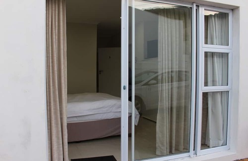 Paarl Bed & Breakfast | Paarl Mountain Lodge