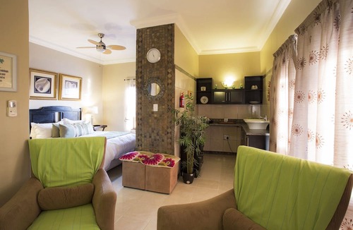 Ohrigstad Bed & Breakfast | The Royal Palm Bed & Breakfast