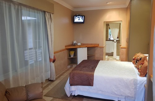 Umjindi House | Bubez Guesthouse