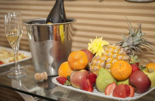 Simon's Town Bed & Breakfast | Magellans Hotel