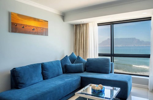 Bloubergstrand Hotel | Blaauwberg Beach Hotel