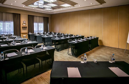 Isando Hotel | Garden Court O.R. Tambo International Airport