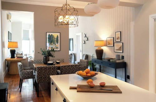 Three Anchor Bay House | Blackheath Lodge