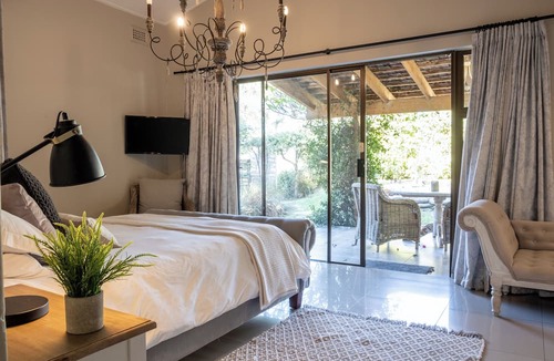 Umhlali Beach Bed & Breakfast | Petite Provence B&B