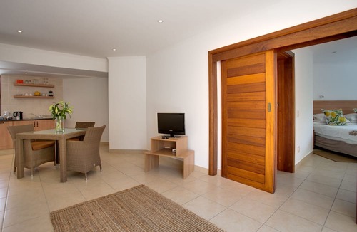 Robberg Beach House | Limoni Luxury Suites