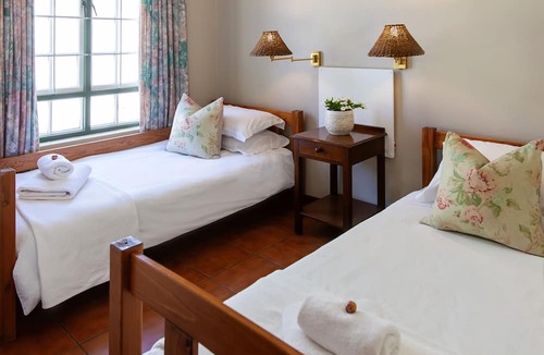 Worcester House | The Habit Self Catering