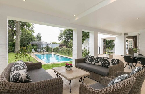 Greater Johannesburg Metropolitan Area Hotel | Oxford Healthcare Retreat