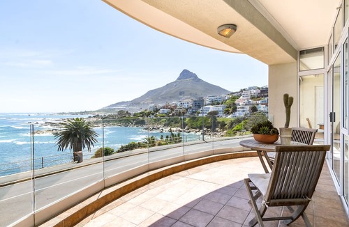 Camps Bay Apartment | Balie Bay 1 - Adults Only