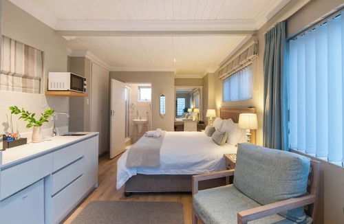 Summerstrand House | Margate Place Guesthouse
