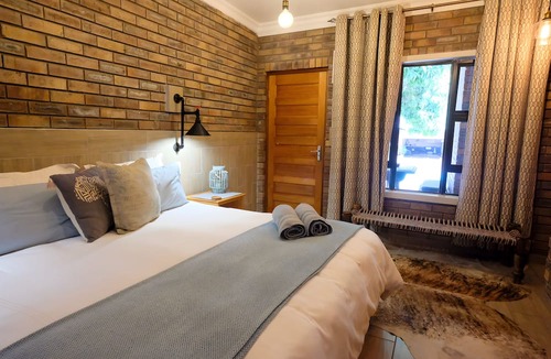 St. Lucia House | St Lucia Livingston Lodge