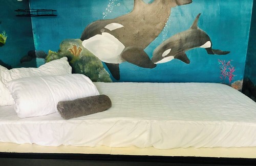 Muizenberg Hotel | Cape Capsules