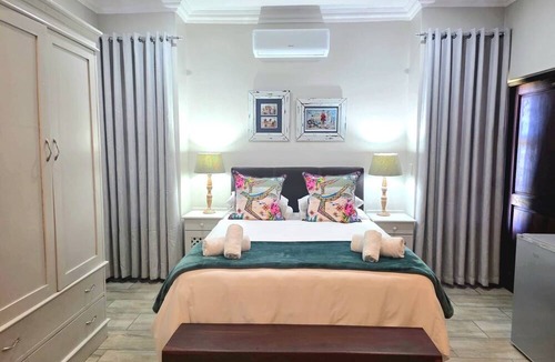 Potchefstroom House | 2 Owls Guesthouse