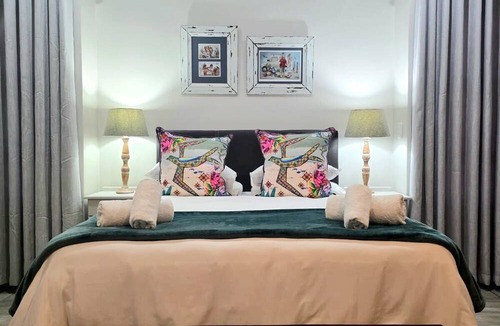 Potchefstroom House | 2 Owls Guesthouse