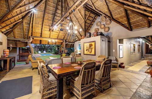 Malelane House | Mhlati Guest Cottages
