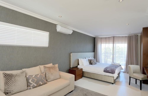 Sunset Beach House | Grand Blue D