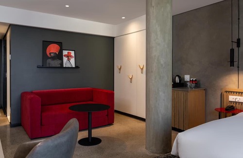 Silo District Hotel | Radisson RED V&A Waterfront, Cape Town