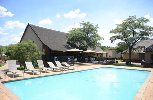 Madibeng Cabin | Ukutula Lodge & Game Reserve