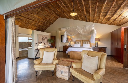 Maruleng Cabin | Karongwe - Becks Safari Lodge
