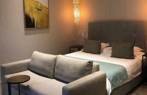 Green Point Hotel | The Tree House Boutique Hotel